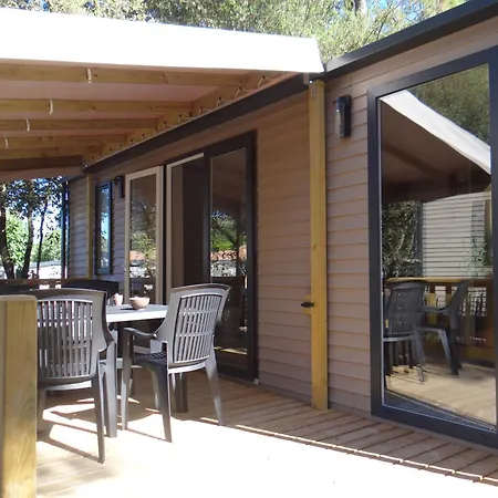 Le Bois Verdon Сен-Жан-де-Мон