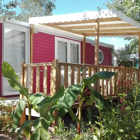 Le Bois Verdon Кемпинг 4*