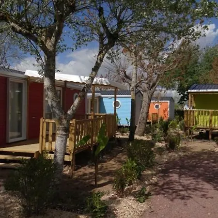 Кемпинг Le Bois Verdon Сен-Жан-де-Мон