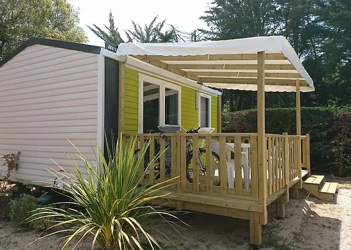 캠프장 Le Bois Verdon 4*