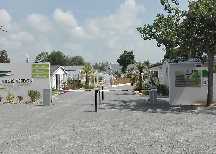 Le Bois Verdon 생장드몽