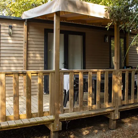 营地 Le Bois Verdon 圣让-德蒙