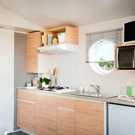 Le Bois Verdon 营地 圣让-德蒙