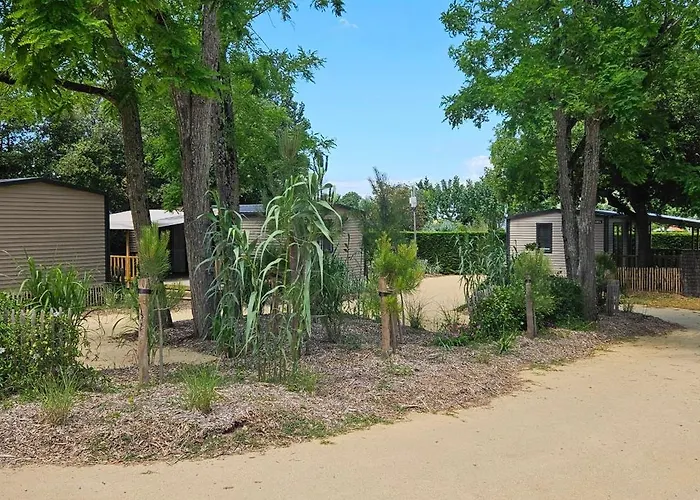 Le Bois Verdon キャンプ場 4*