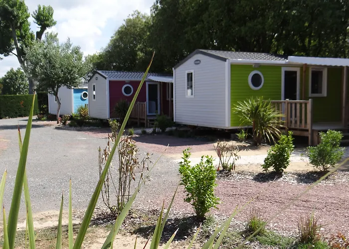 キャンプ場 Le Bois Verdon サン・ジャン·ド・モン