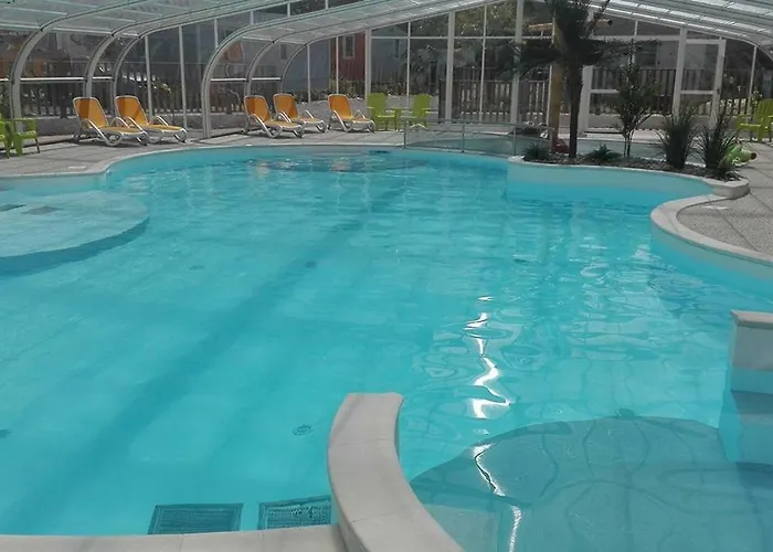 Le Bois Verdon キャンプ場 4*